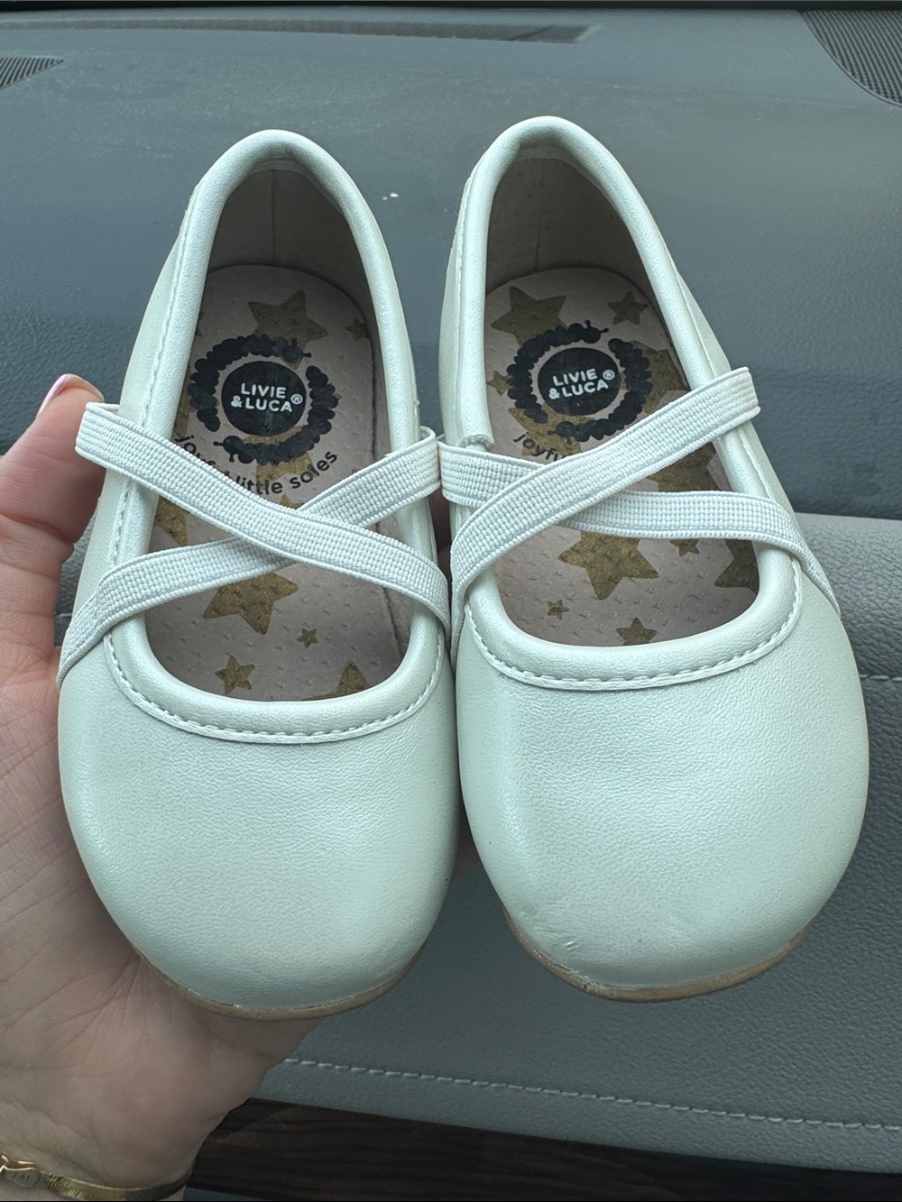 Livie & Luca Girls 
White Cross-Strap Mary Jane Ballet Flats